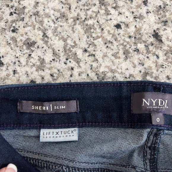 NYDJ Sheri Slim Jeans Women Size 26" x 30" NEW Tags - Picture 3 of 9